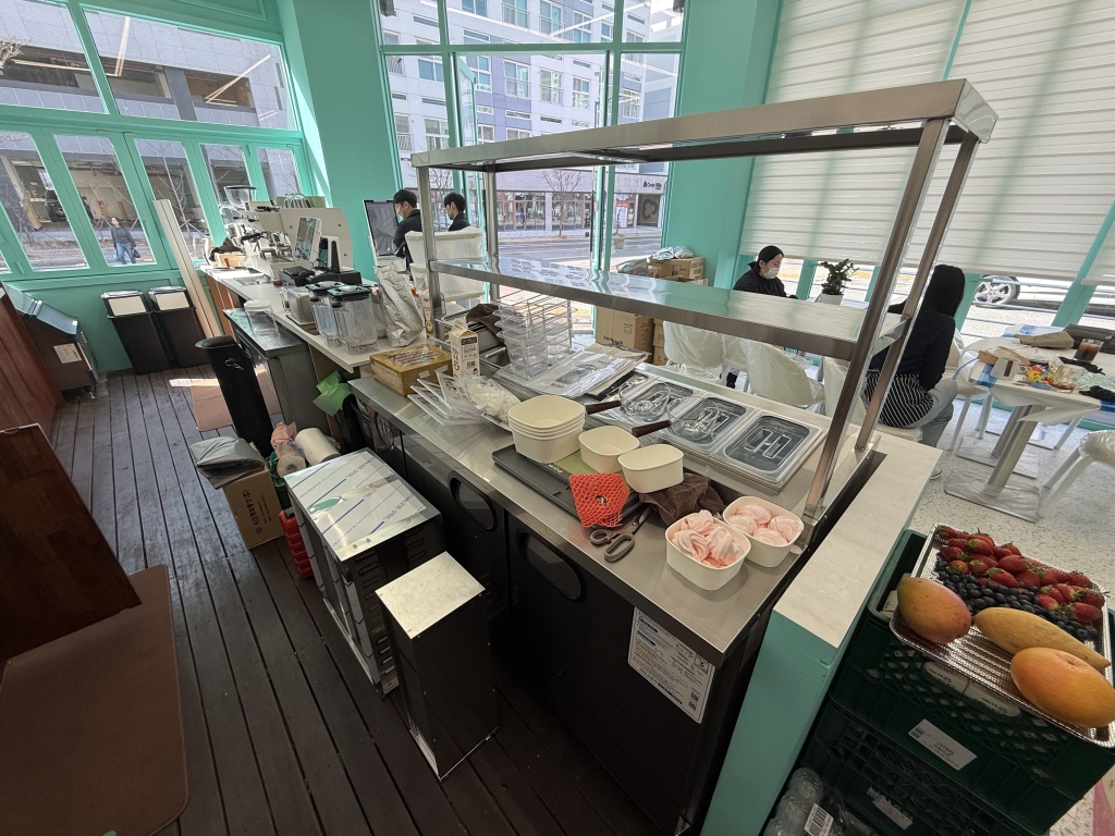 디저트 카페 오픈 현장